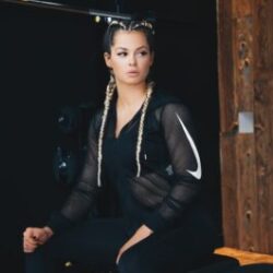 Profile picture of LAKissAndGlow