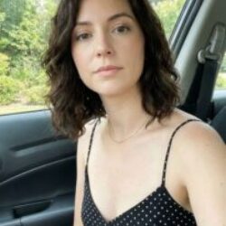 Profile picture of Monica1990